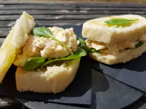 Cold Egg Salad Sandwiches