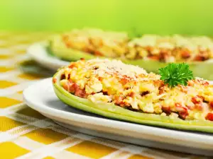 Oven-Baked Zucchini with Cheese