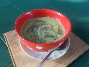 Broccoli, Zucchini and Chia Soup