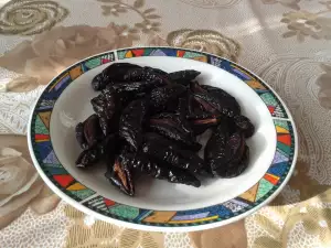 Dried Prunes