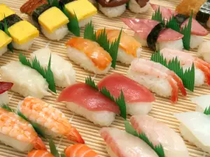 Sashimi Sushi