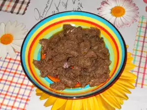 Pork Liver with Red Wine and Onions