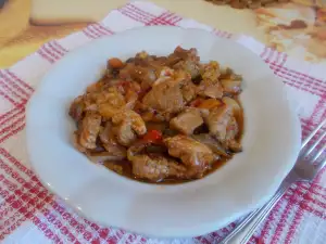 Oven-Baked Pork Bites with Vegetables