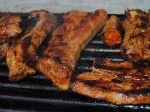 Grilled Marinated Pork Ribs