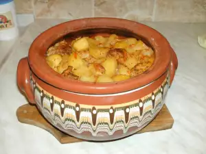 Easy Pork with Potatoes in a Clay Pot