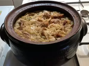 Pork with Sauerkraut in a Clay Pot