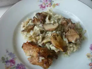 Pork with Mushrooms and Rice in the Oven