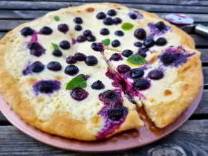 Sweet Pizza with Mascarpone and Blueberries