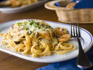 Pasta Verde with Mussels