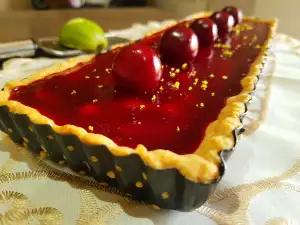 Cherry Tart with White Chocolate