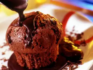 Muffins with Liquid Chocolate