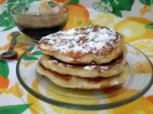 Tiganici with Powdered Sugar