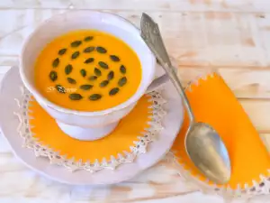 Pumpkin Cream Soup with Cream Cheese