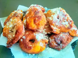 Fluffy Pumpkin Donuts