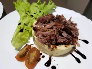 Tiimbale with Duck Meat and Mashed Potatoes