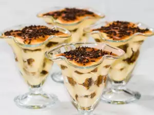 Tiramisu in Glasses