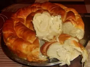 Rolled Out Phyllo Pastry with Yeast and Topping