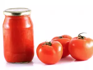 Homemade Tomato Paste