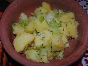 Winter Warm Potato Salad with Leeks