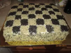 Chessboard Cake with Cream