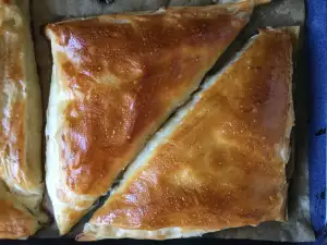 Tasty Phyllo Pastry with Fine Sheets