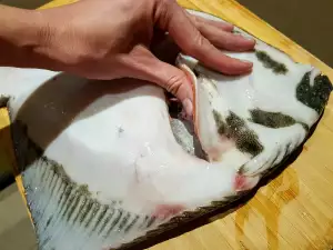 How to Clean Turbot?