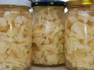 Pickled Cauliflower without Sterilization