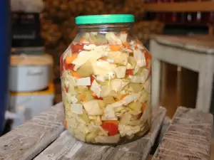 Mixed Pickles with Vinegar