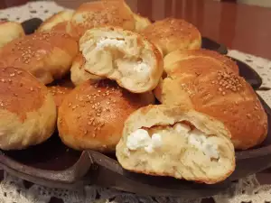 Fluffy Turkish Salty Buns