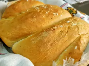 Twisted Bread in a Baking Bag