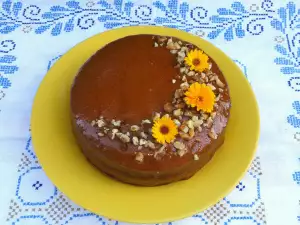 Vegan Caramel Cake with Walnuts