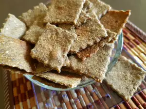 Quinoa Crackers and Three Types of Seeds