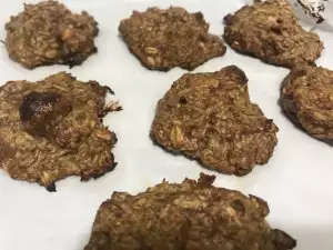 Vegan Oatmeal Cookies