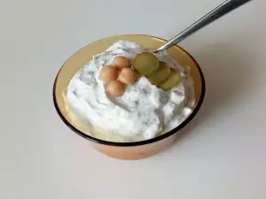 Vegan Tartar Sauce