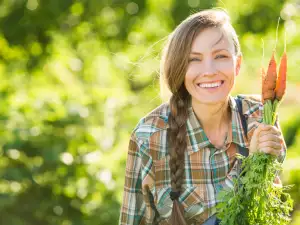 All Good Reasons to Eat More Carrots