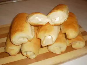 Tasty Feta Cheese Breadsticks