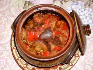 Appetizing Gizzards and Hearts in a Clay Pot