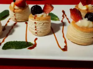 Vol-au-vent with Catalan Cream