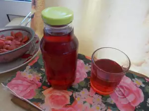 Homemade Strawberry Liqueur