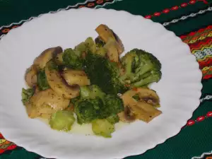 Sauteed Broccoli with Mushrooms