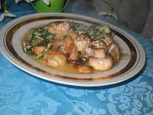 Stewed Mushrooms with Spinach and Cream