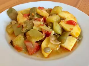 Guvec with Green Beans and Zucchini