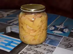 Green Beans in Jars