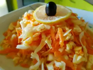 Cabbage Salad with Carrots