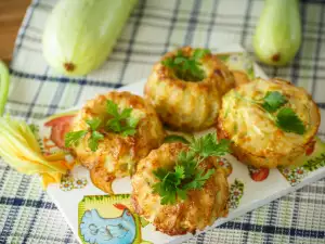 Muffins with Zucchini and Cottage Cheese