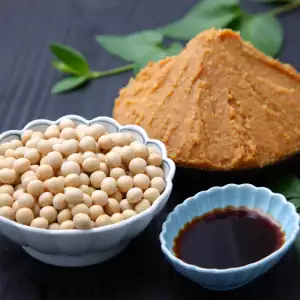 Miso, soya, soy sauce