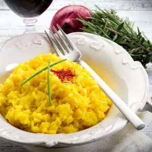 Saffron dish