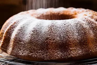 Secrets for a Fluffy Homemade Sponge Cake