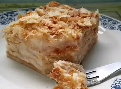 Medok – Georgian-style honey cake - GeorgianJournal