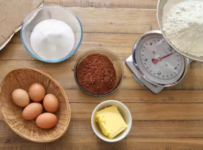 How Much Baking Powder and Baking Soda are Added to 1 kg of Flour 